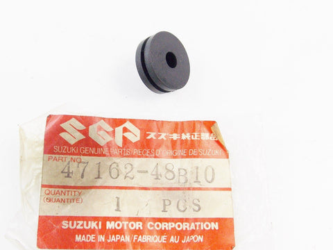 NOS OEM 1988-1993 SUZUKI FRONT NO 1 CUSHION GSX1100  47162-48B10 - MotoRaider